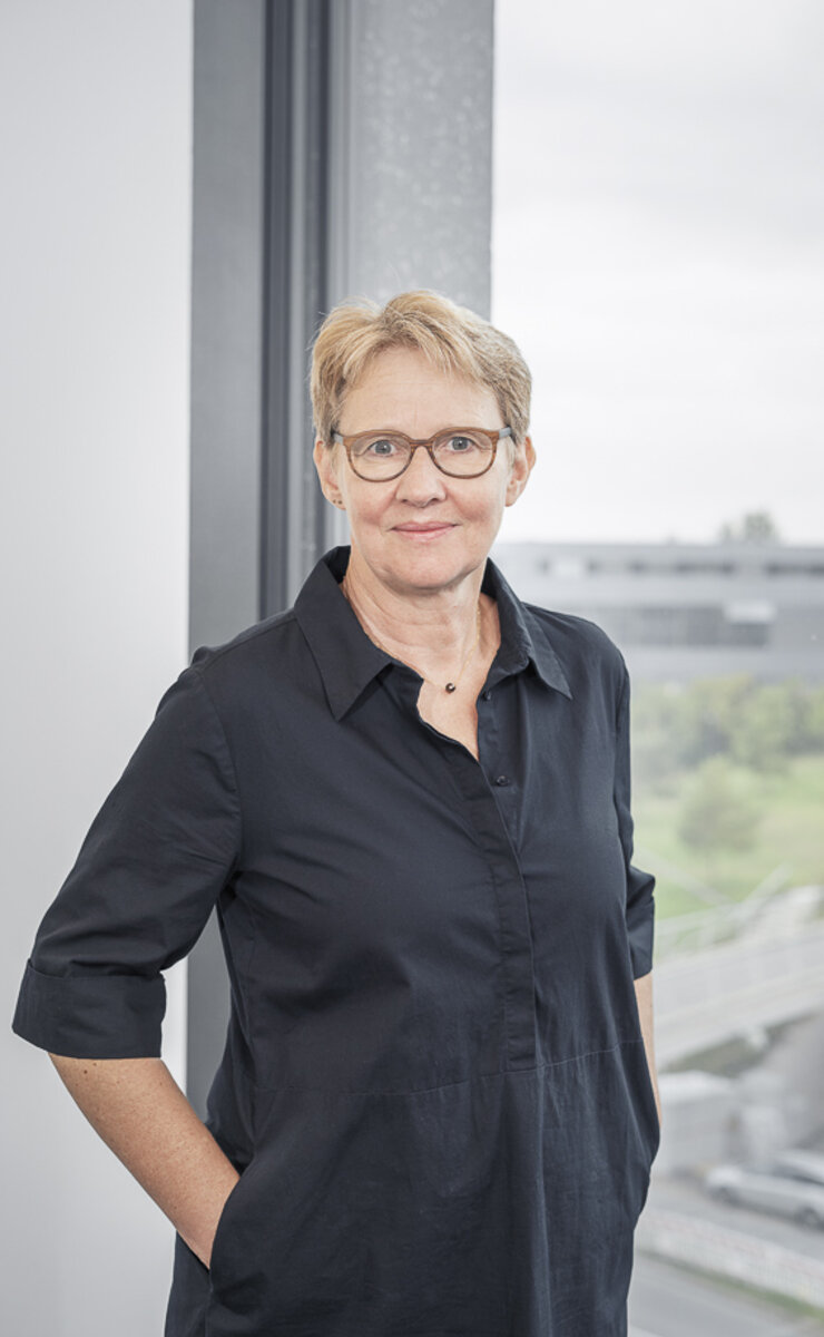 Simone Heidemann, Assistant